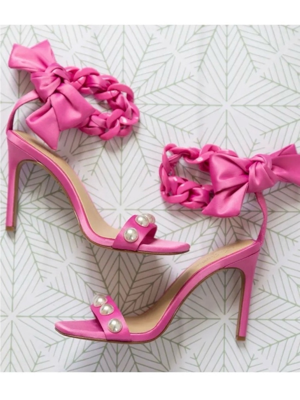 Gianni Bini x Jess Southern Jean Pink Pearl Bow Chain Heels Size 10 M